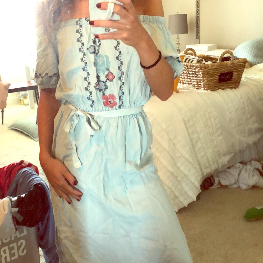 Off the shoulder patterned jean dress